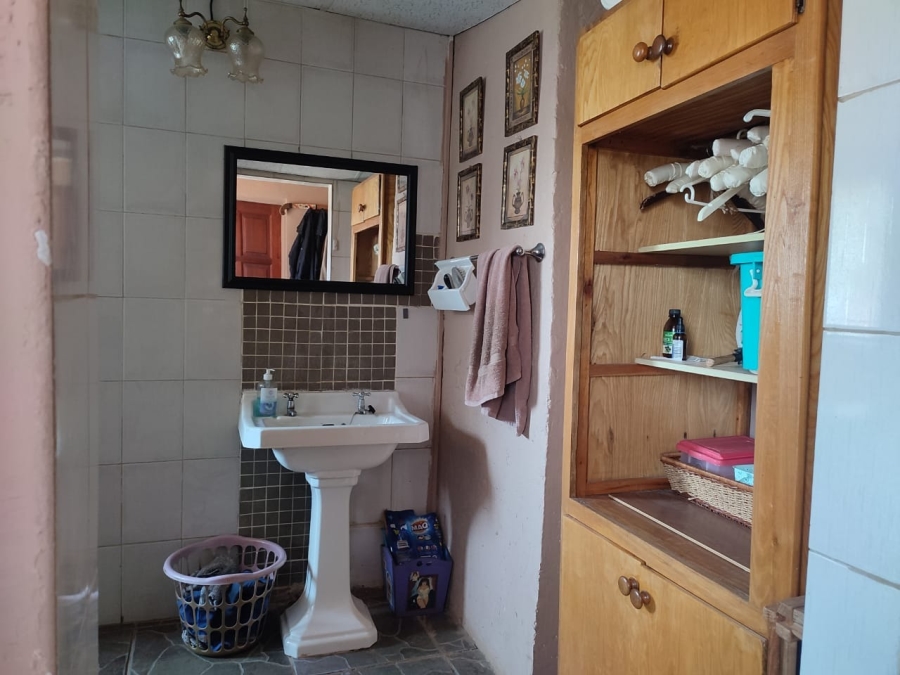 3 Bedroom Property for Sale in Rustenburg Rural North West